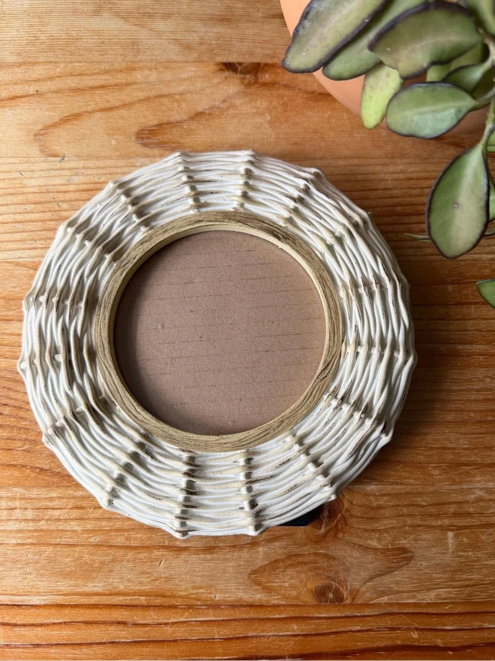 Vintage Woven Round Rattan Photo Frame